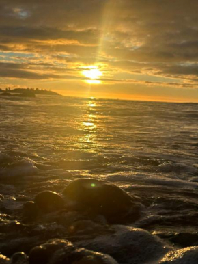 Devonport Breeze Escape